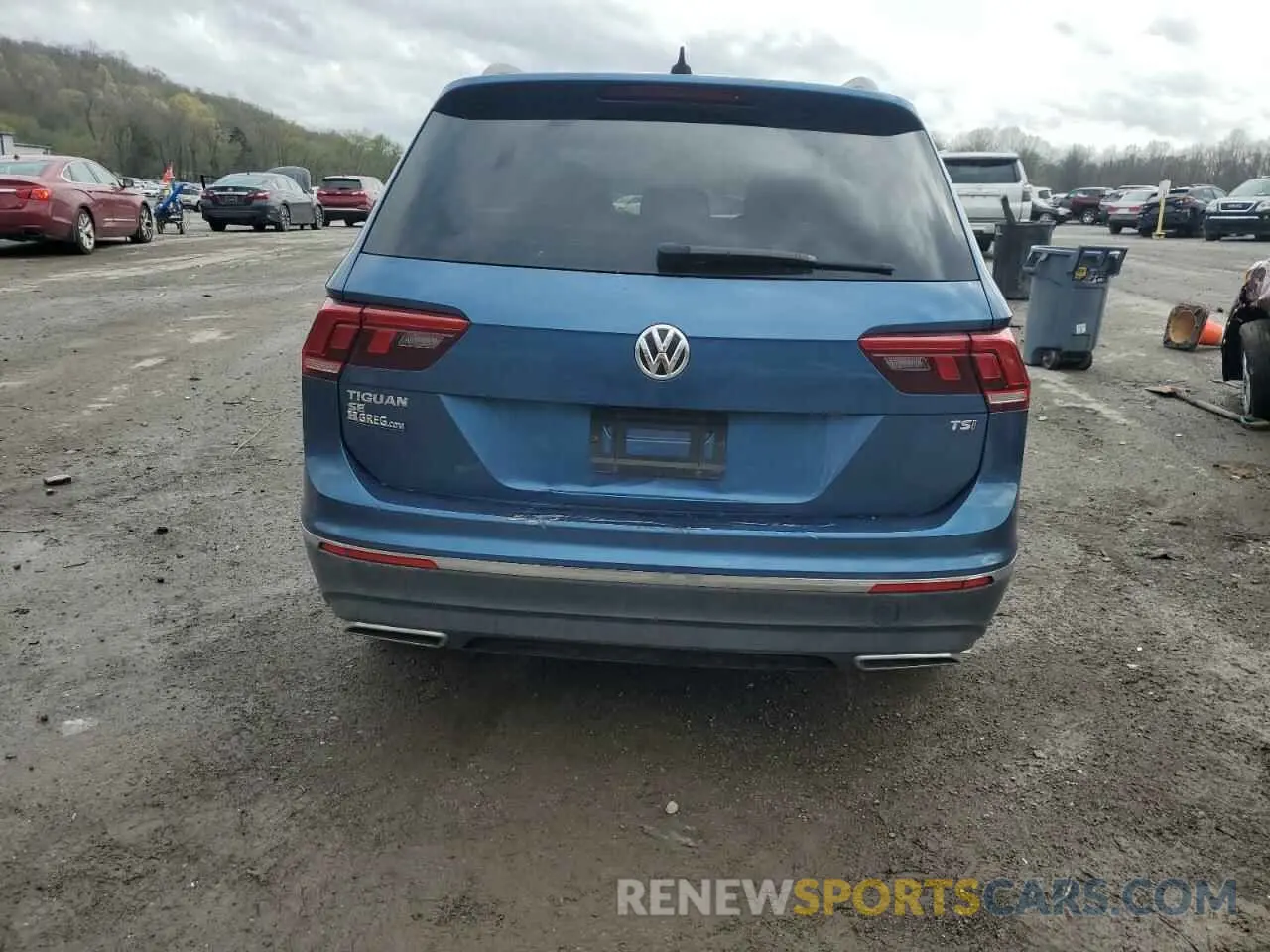 6 Photograph of a damaged car 3VV3B7AX8LM143437 VOLKSWAGEN TIGUAN 2020
