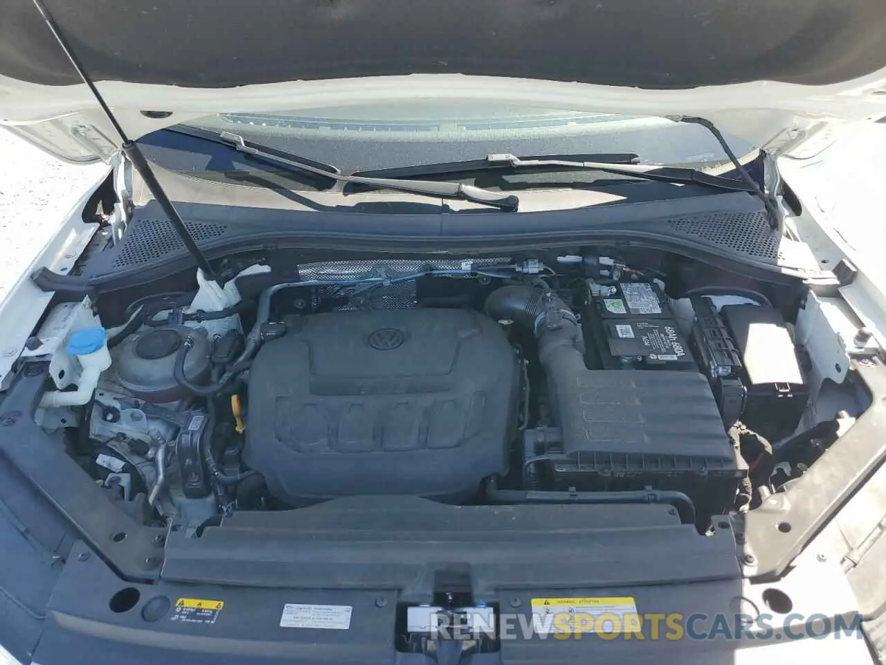 13 Photograph of a damaged car 3VV3B7AX8LM177572 VOLKSWAGEN TIGUAN 2020
