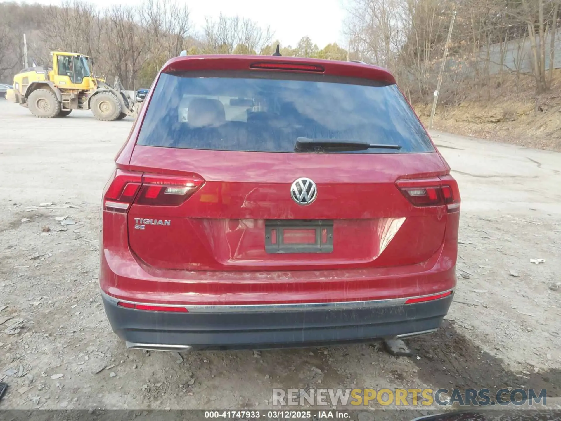 17 Photograph of a damaged car 3VV3B7AX9LM101116 VOLKSWAGEN TIGUAN 2020