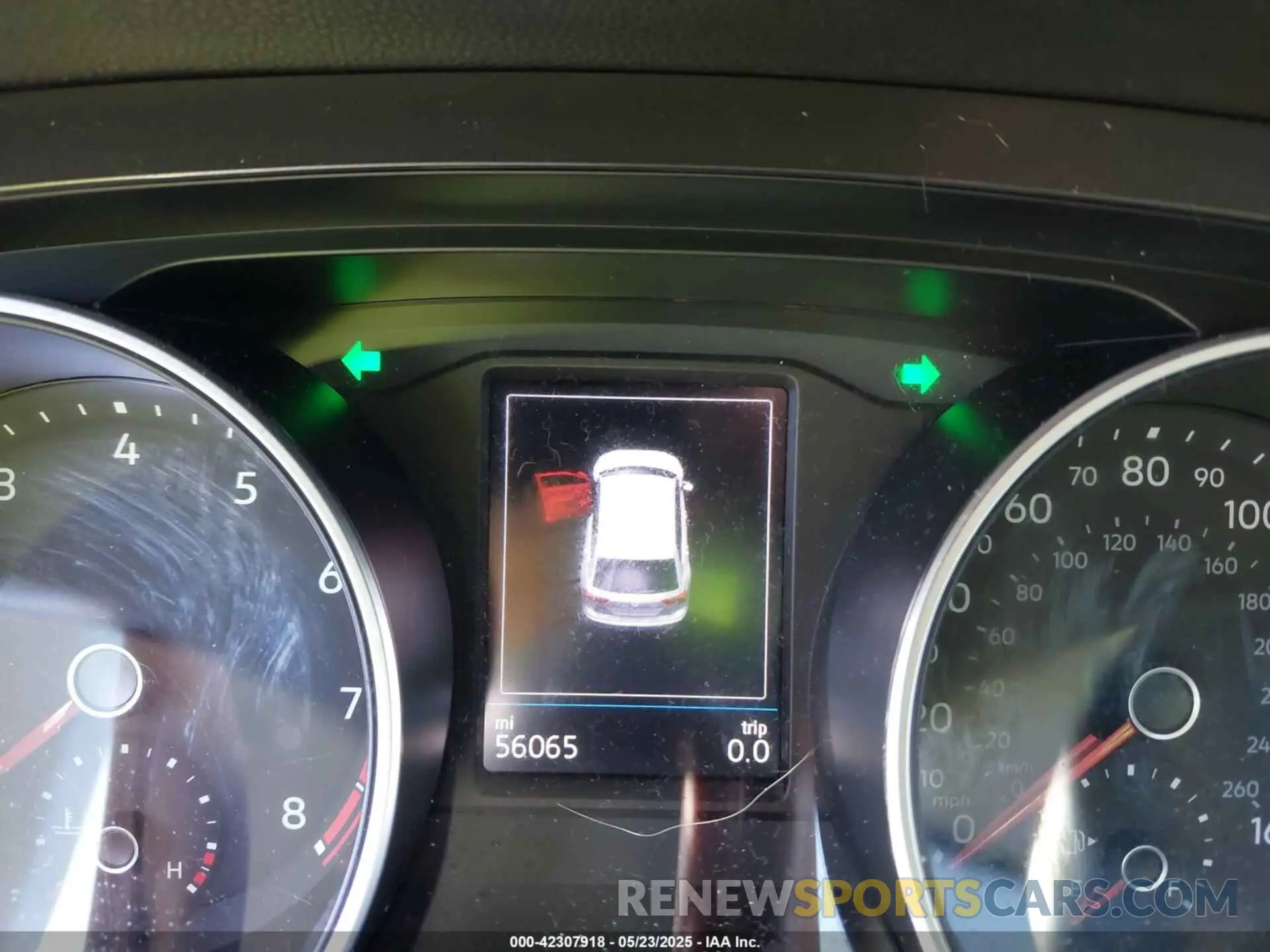 7 Photograph of a damaged car 3VV3B7AX9LM120457 VOLKSWAGEN TIGUAN 2020
