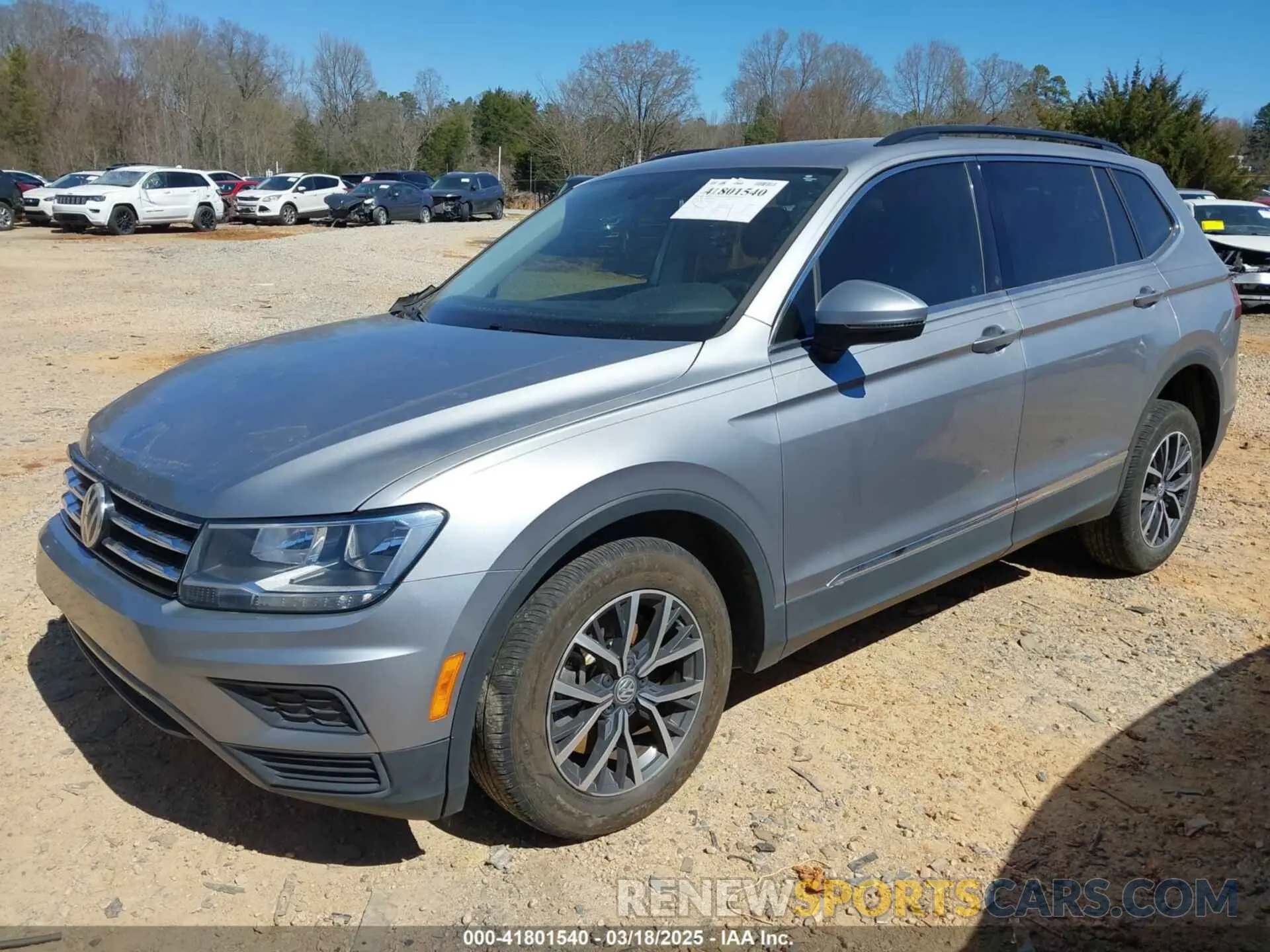 2 Photograph of a damaged car 3VV3B7AXXLM057207 VOLKSWAGEN TIGUAN 2020