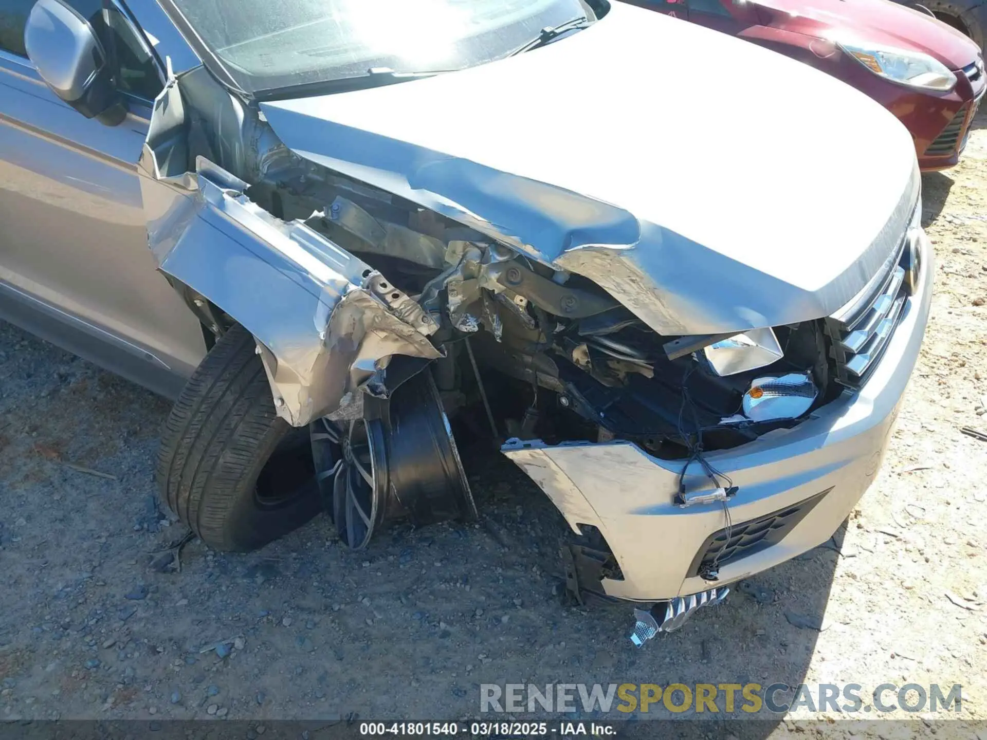 6 Photograph of a damaged car 3VV3B7AXXLM057207 VOLKSWAGEN TIGUAN 2020