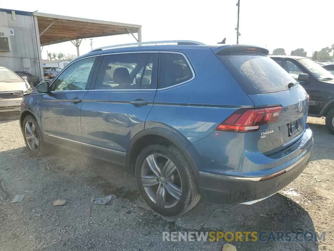 2 Photograph of a damaged car 3VV3B7AXXLM150387 VOLKSWAGEN TIGUAN 2020