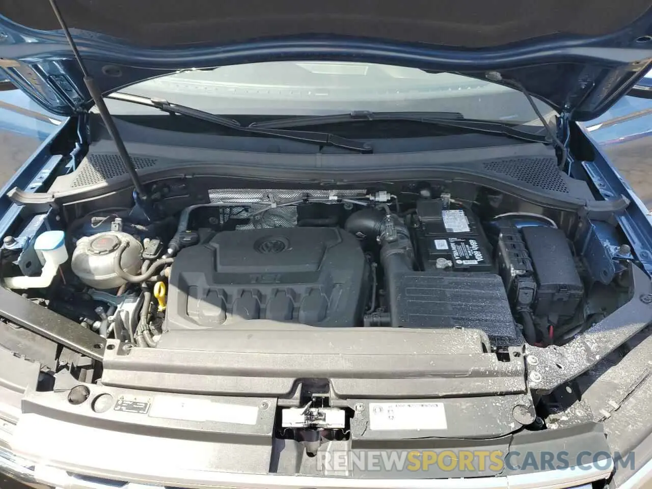 11 Photograph of a damaged car 3VV4B7AX4LM114179 VOLKSWAGEN TIGUAN 2020