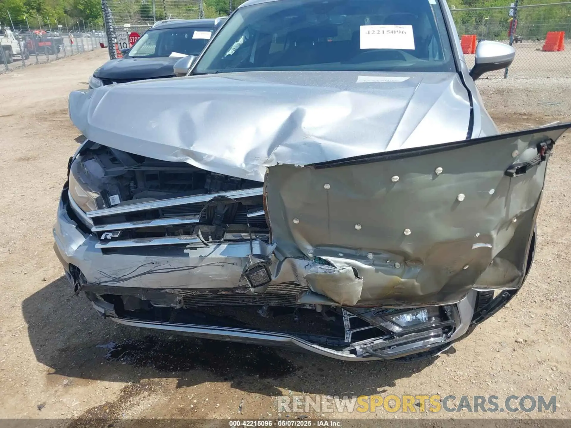 6 Photograph of a damaged car 3VV4B7AXXLM170532 VOLKSWAGEN TIGUAN 2020