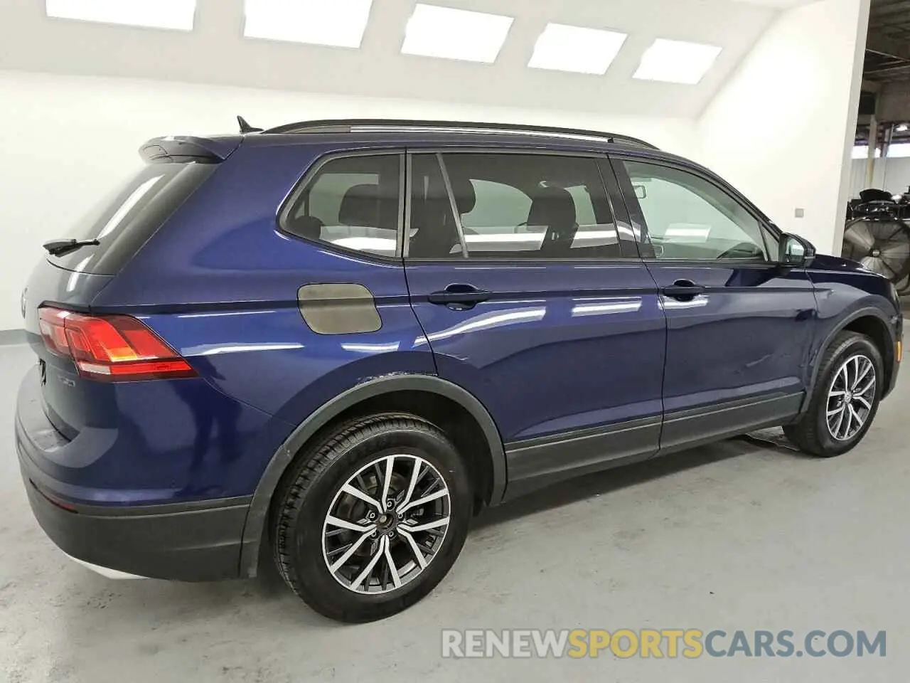 3 Photograph of a damaged car 3VV0B7AX1MM002651 VOLKSWAGEN TIGUAN 2021