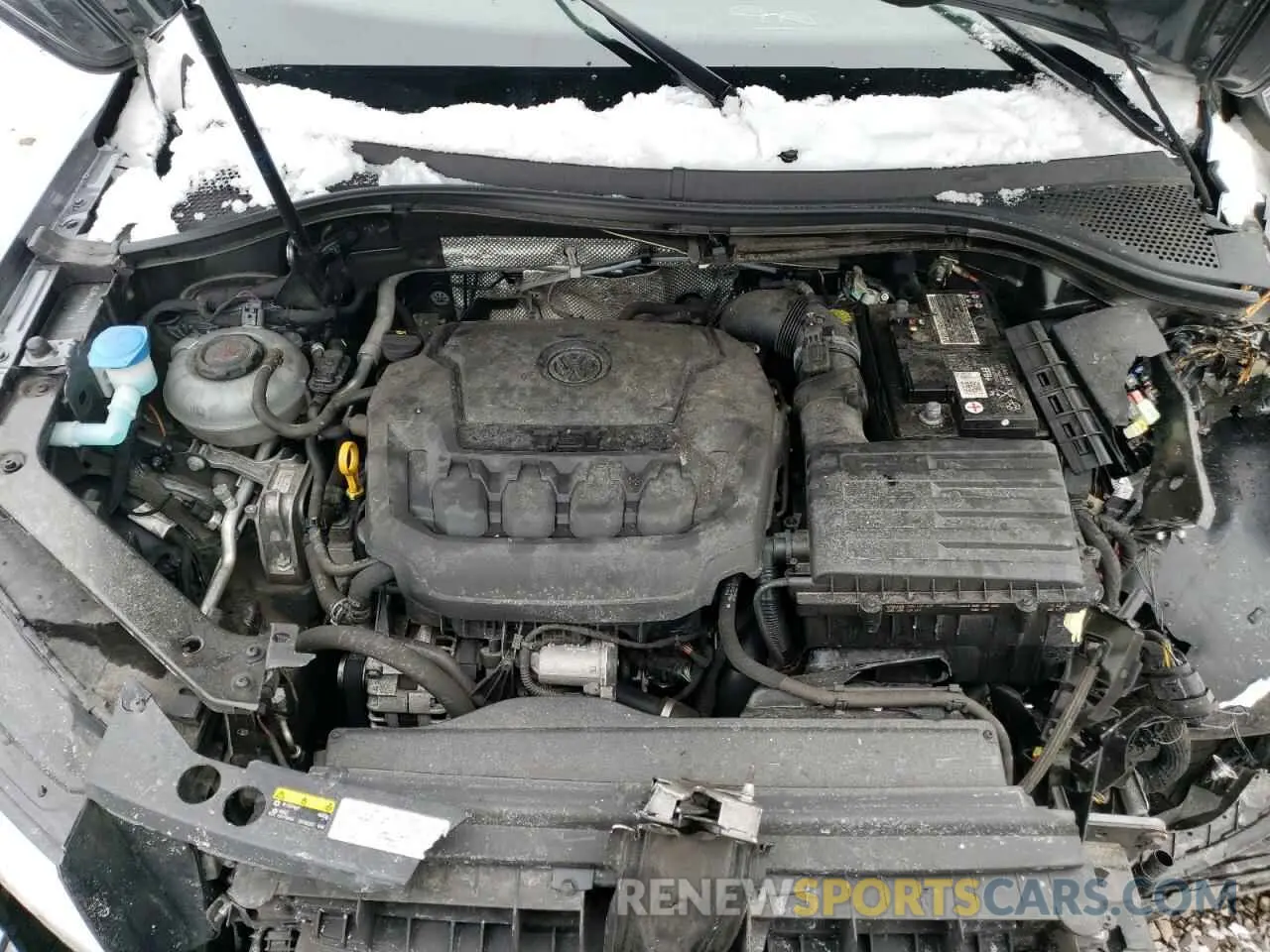 12 Photograph of a damaged car 3VV0B7AX2MM054161 VOLKSWAGEN TIGUAN 2021
