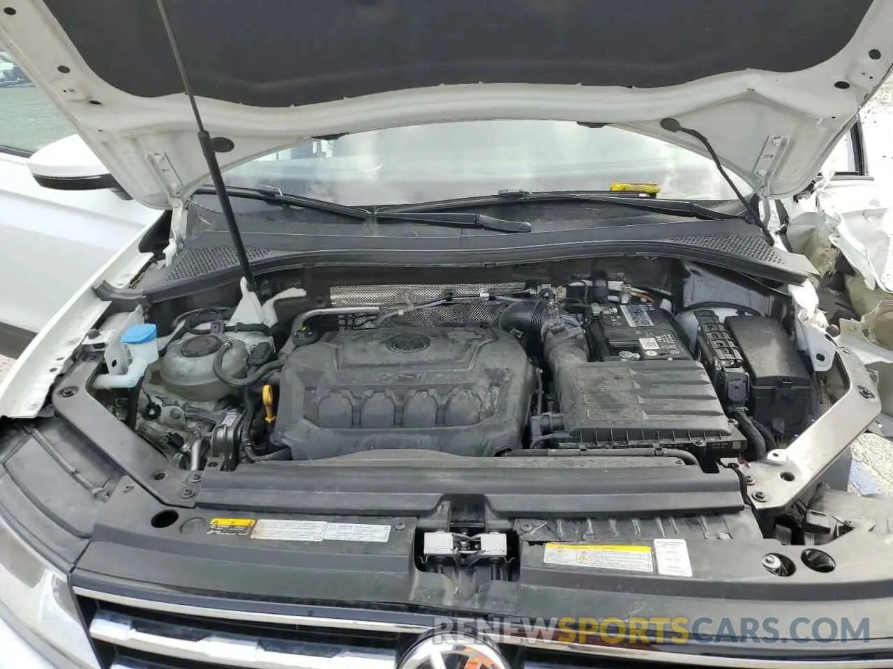12 Photograph of a damaged car 3VV0B7AX3MM013859 VOLKSWAGEN TIGUAN 2021