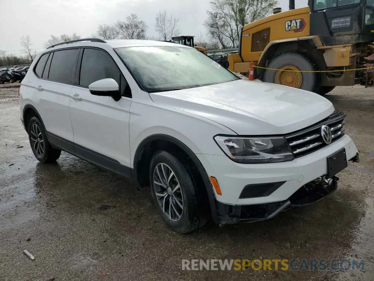 4 Photograph of a damaged car 3VV0B7AX3MM013859 VOLKSWAGEN TIGUAN 2021