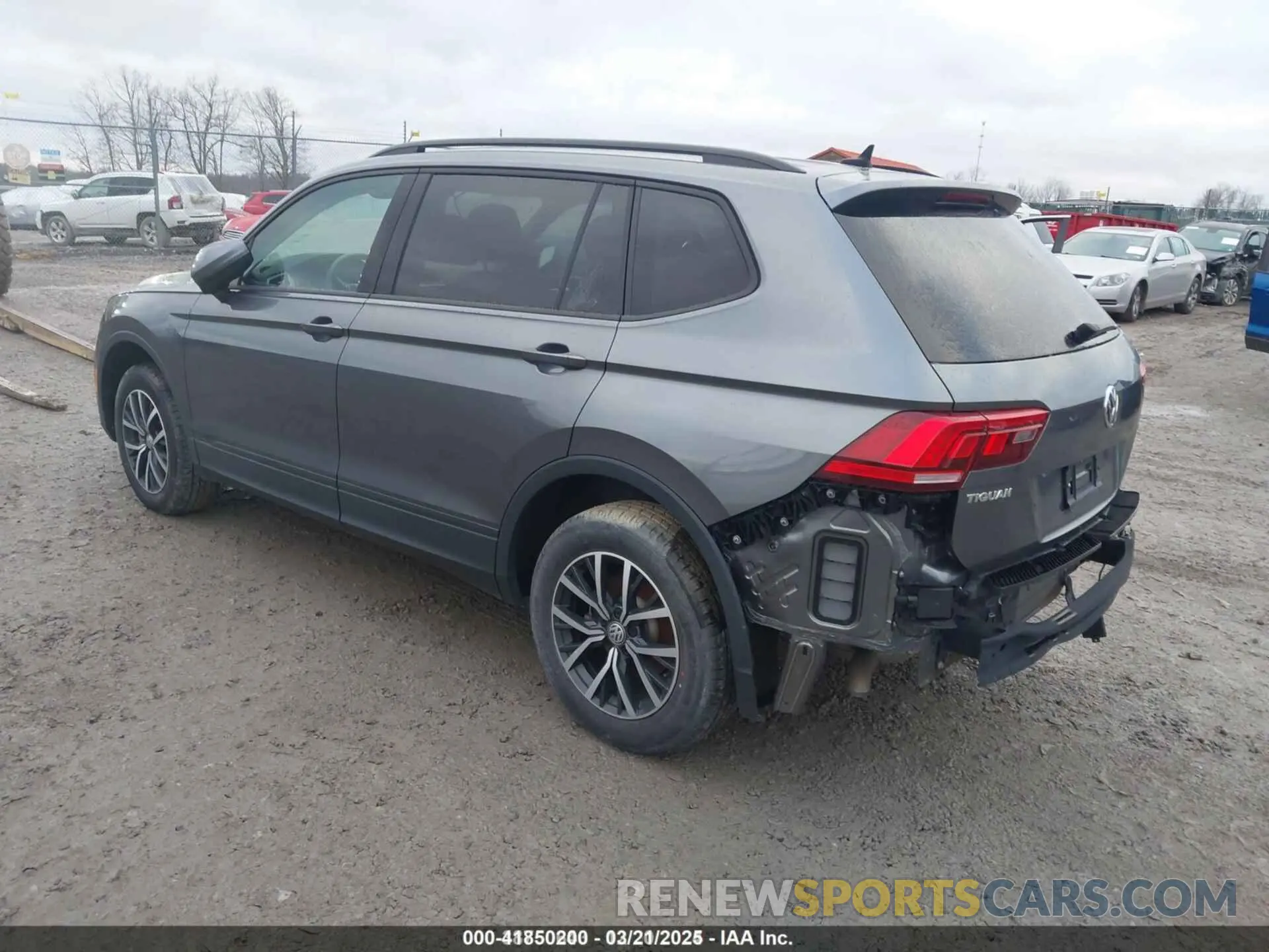 3 Photograph of a damaged car 3VV0B7AX3MM038342 VOLKSWAGEN TIGUAN 2021