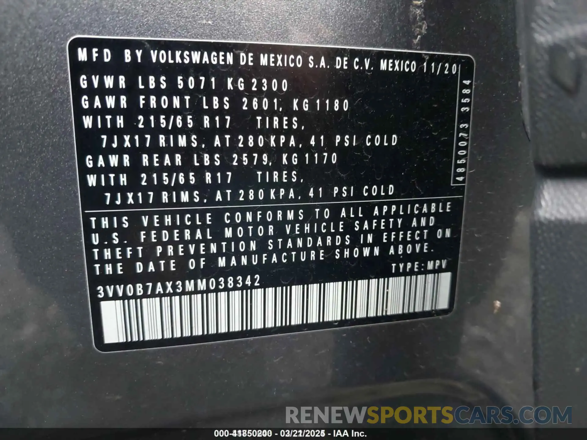 9 Photograph of a damaged car 3VV0B7AX3MM038342 VOLKSWAGEN TIGUAN 2021