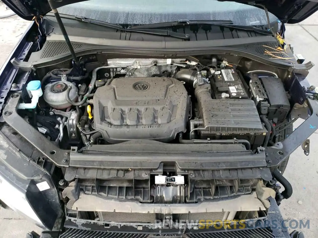 12 Photograph of a damaged car 3VV0B7AX3MM047493 VOLKSWAGEN TIGUAN 2021