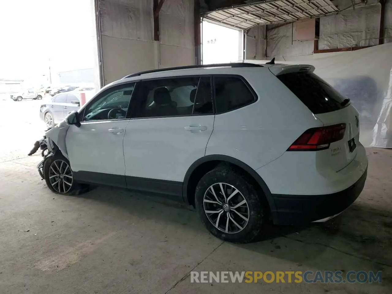 2 Photograph of a damaged car 3VV0B7AX4MM040312 VOLKSWAGEN TIGUAN 2021