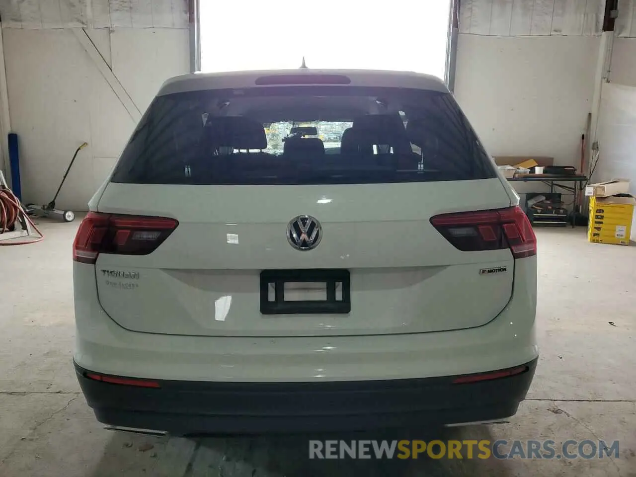 6 Photograph of a damaged car 3VV0B7AX4MM040312 VOLKSWAGEN TIGUAN 2021