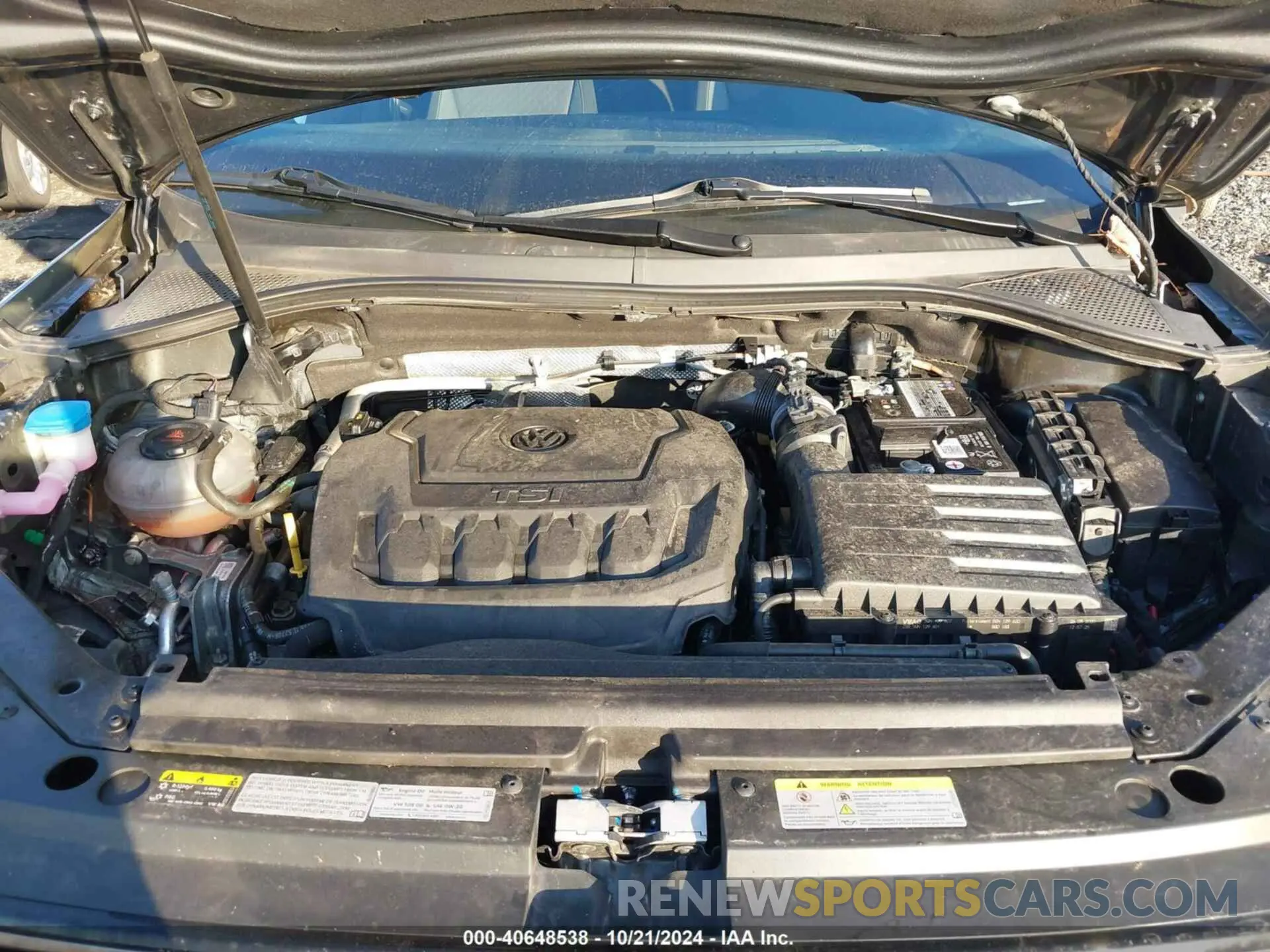 10 Photograph of a damaged car 3VV0B7AX5MM000806 VOLKSWAGEN TIGUAN 2021