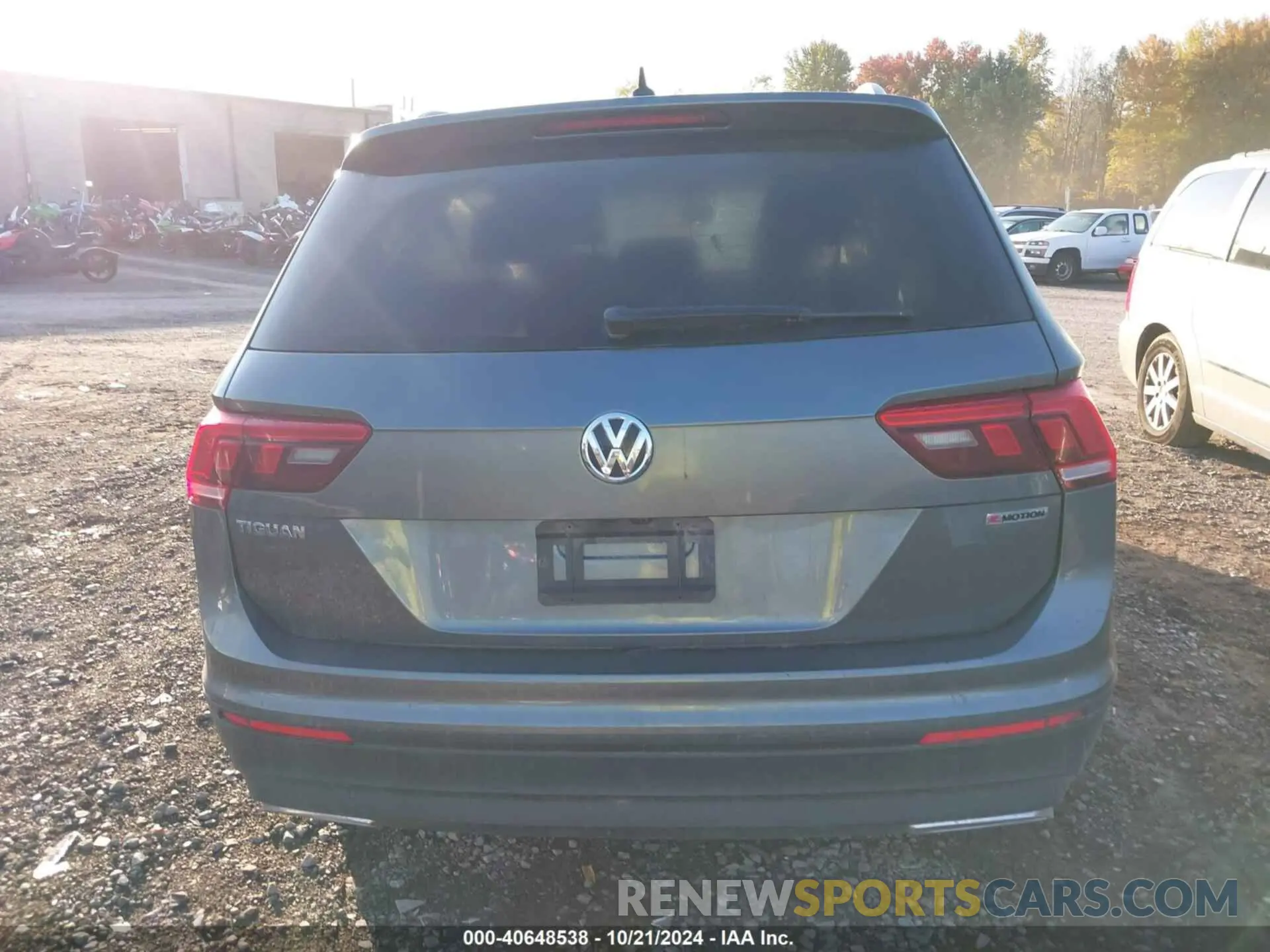 16 Photograph of a damaged car 3VV0B7AX5MM000806 VOLKSWAGEN TIGUAN 2021