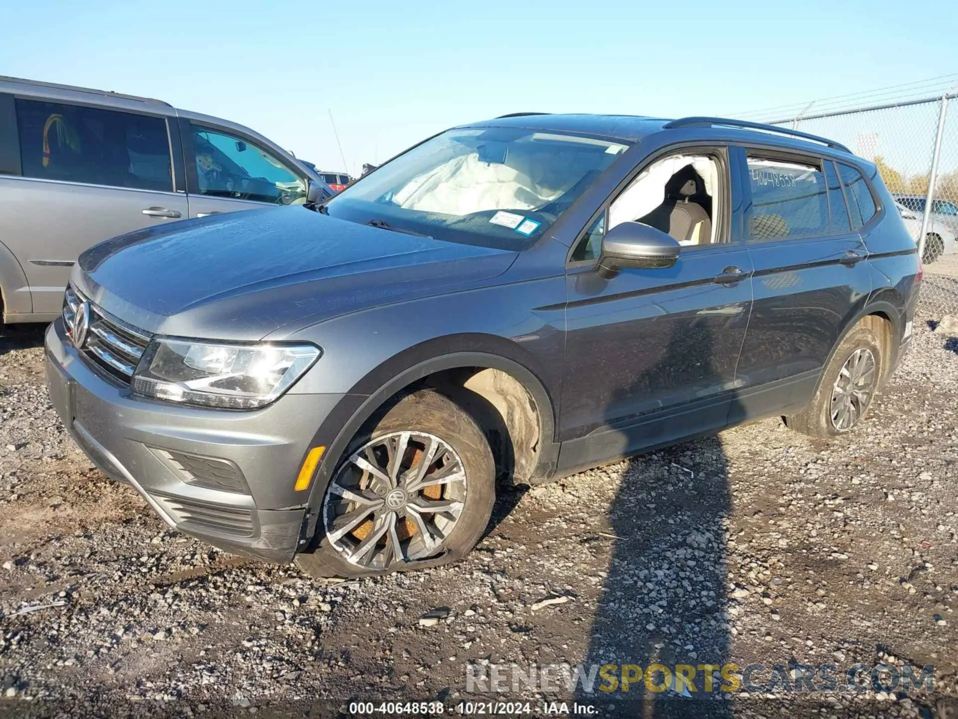 2 Photograph of a damaged car 3VV0B7AX5MM000806 VOLKSWAGEN TIGUAN 2021