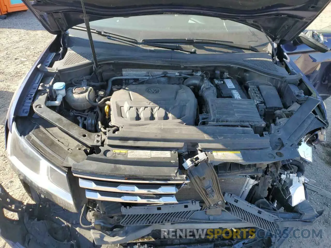 13 Photograph of a damaged car 3VV0B7AX9MM041570 VOLKSWAGEN TIGUAN 2021