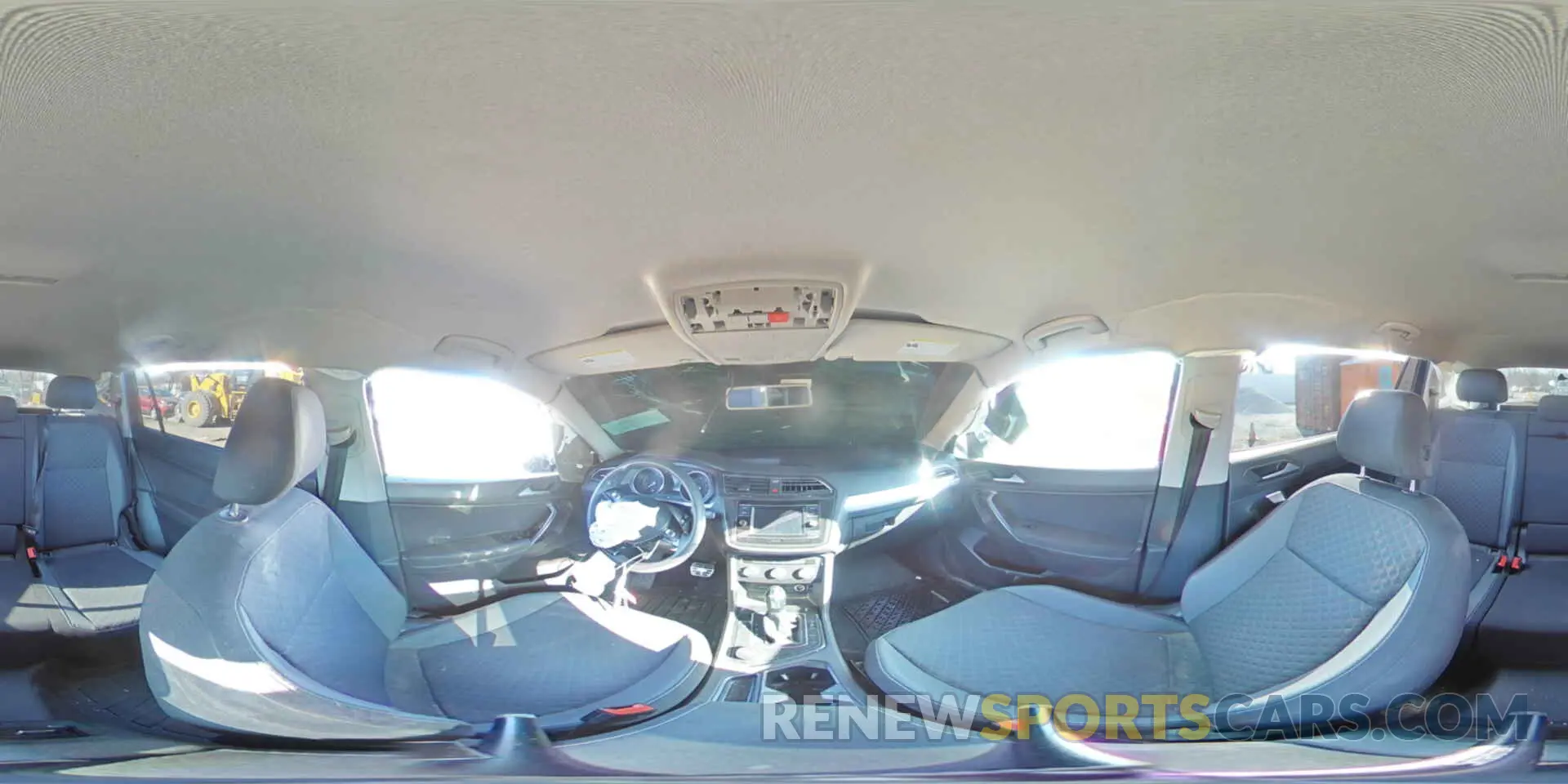 14 Photograph of a damaged car 3VV0B7AX9MM041570 VOLKSWAGEN TIGUAN 2021