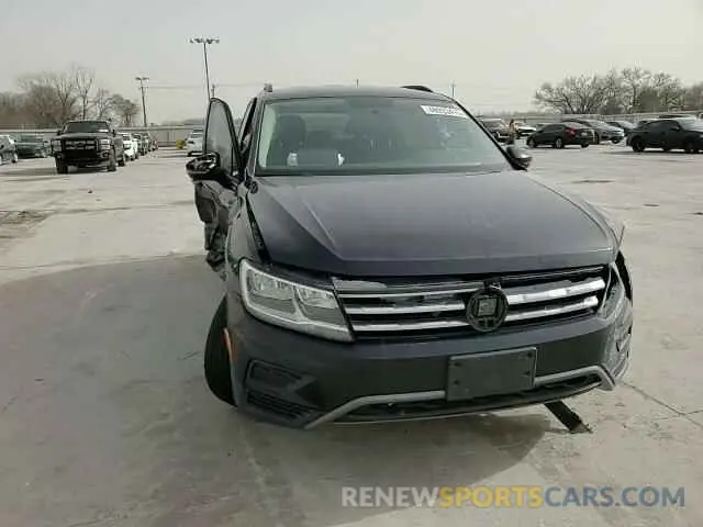 11 Photograph of a damaged car 3VV0B7AX9MM072172 VOLKSWAGEN TIGUAN 2021