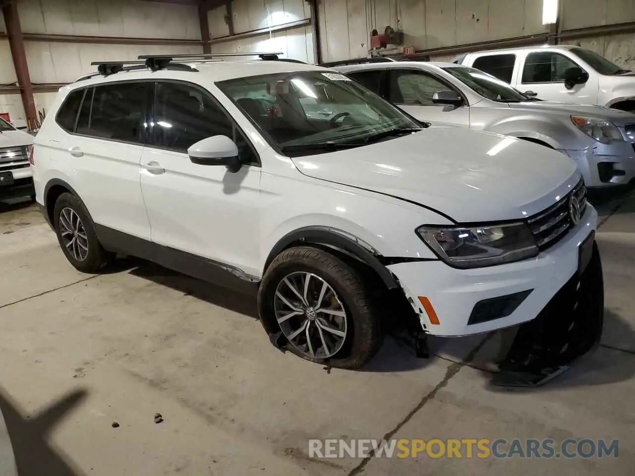 4 Photograph of a damaged car 3VV0B7AX9MM097508 VOLKSWAGEN TIGUAN 2021