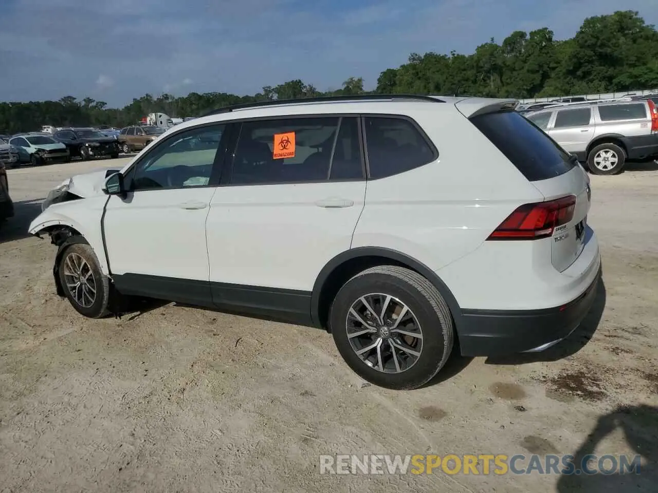 2 Photograph of a damaged car 3VV0B7AXXMM023305 VOLKSWAGEN TIGUAN 2021