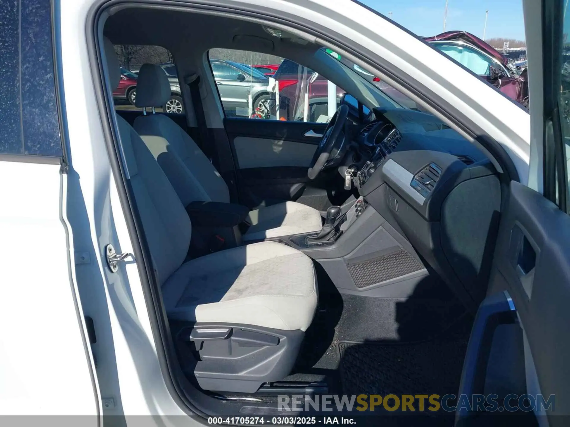5 Photograph of a damaged car 3VV1B7AX0MM019574 VOLKSWAGEN TIGUAN 2021