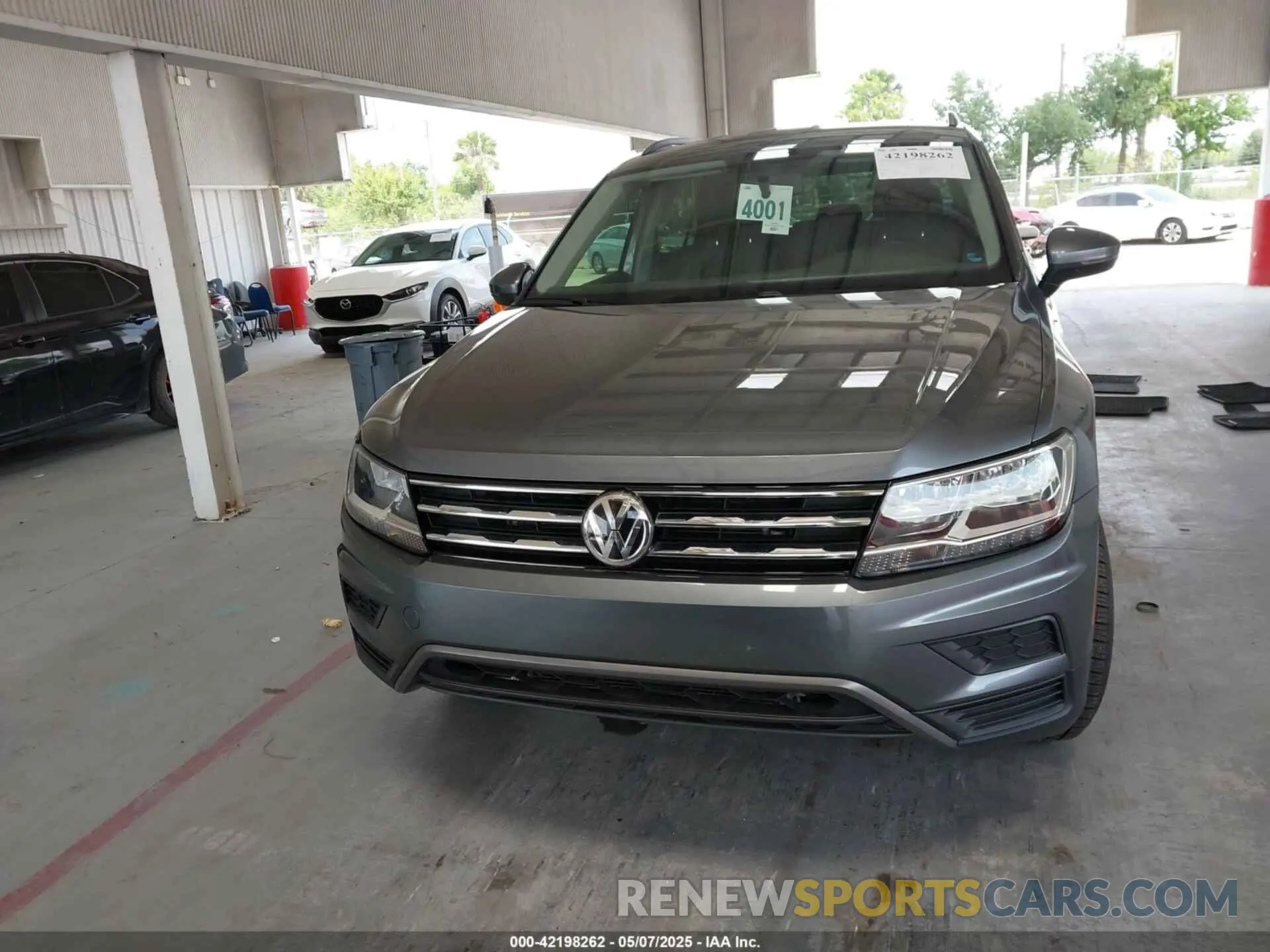 11 Photograph of a damaged car 3VV1B7AX0MM030915 VOLKSWAGEN TIGUAN 2021