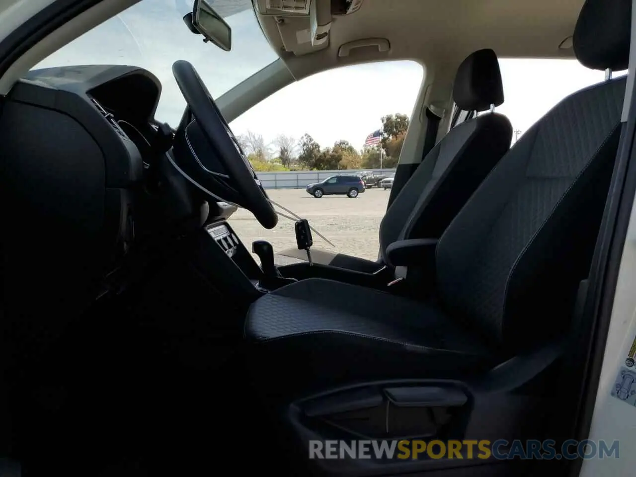 7 Photograph of a damaged car 3VV1B7AX0MM108609 VOLKSWAGEN TIGUAN 2021
