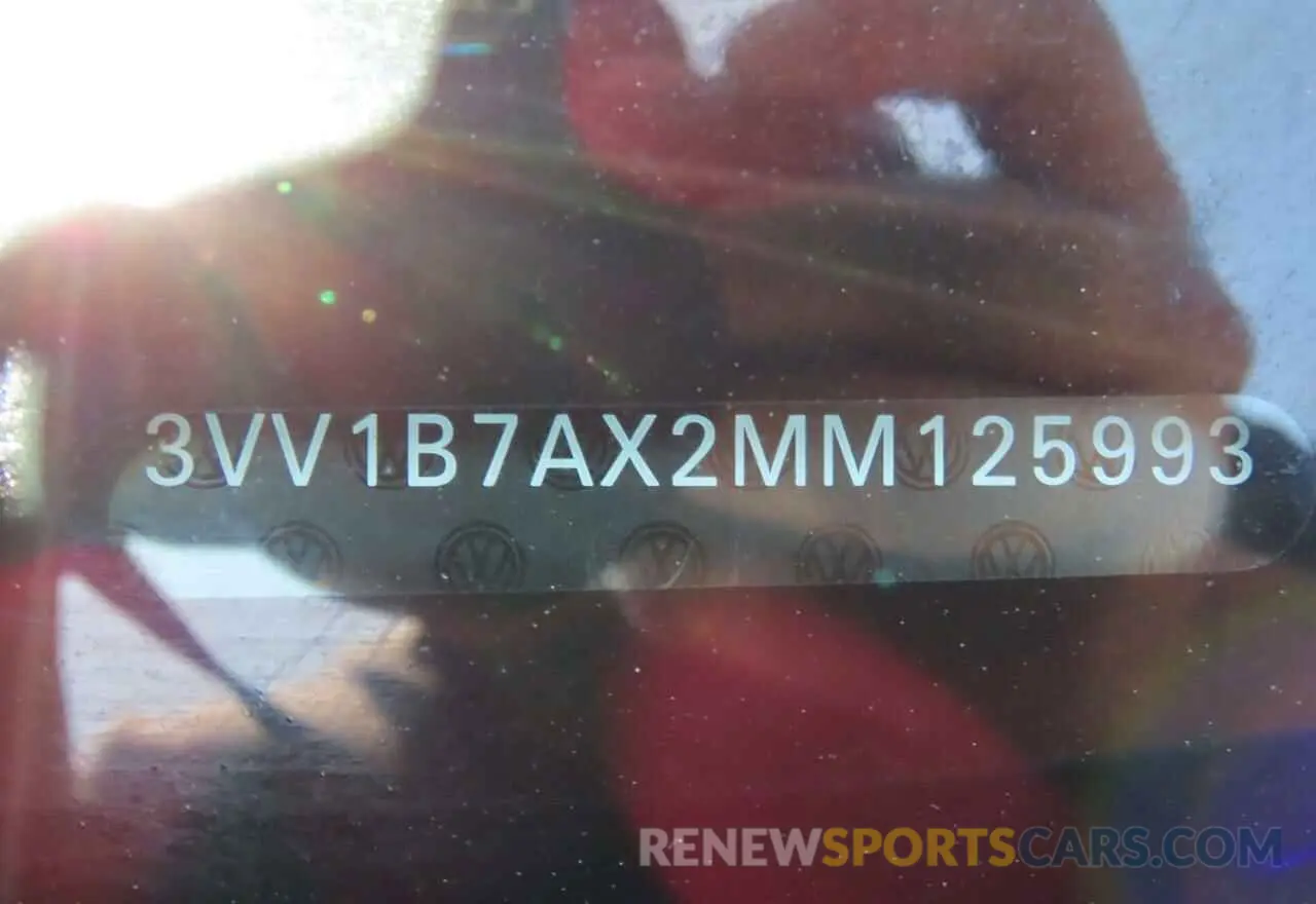 10 Photograph of a damaged car 3VV1B7AX2MM125993 VOLKSWAGEN TIGUAN 2021