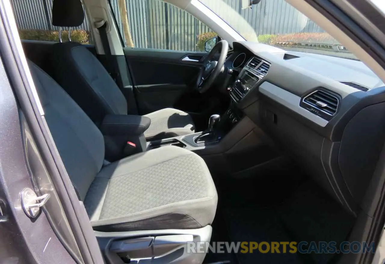 5 Photograph of a damaged car 3VV1B7AX2MM125993 VOLKSWAGEN TIGUAN 2021