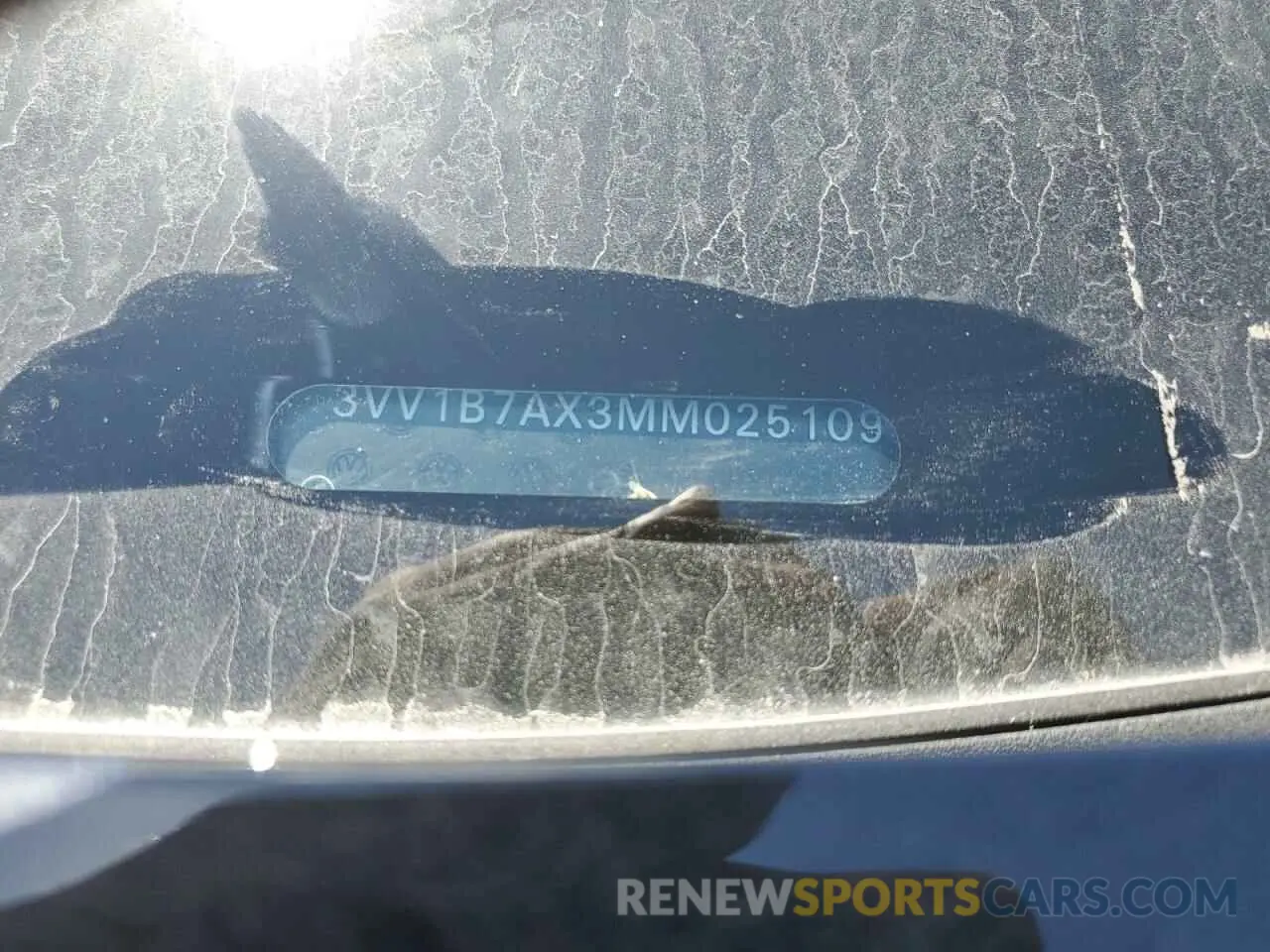 13 Photograph of a damaged car 3VV1B7AX3MM025109 VOLKSWAGEN TIGUAN 2021