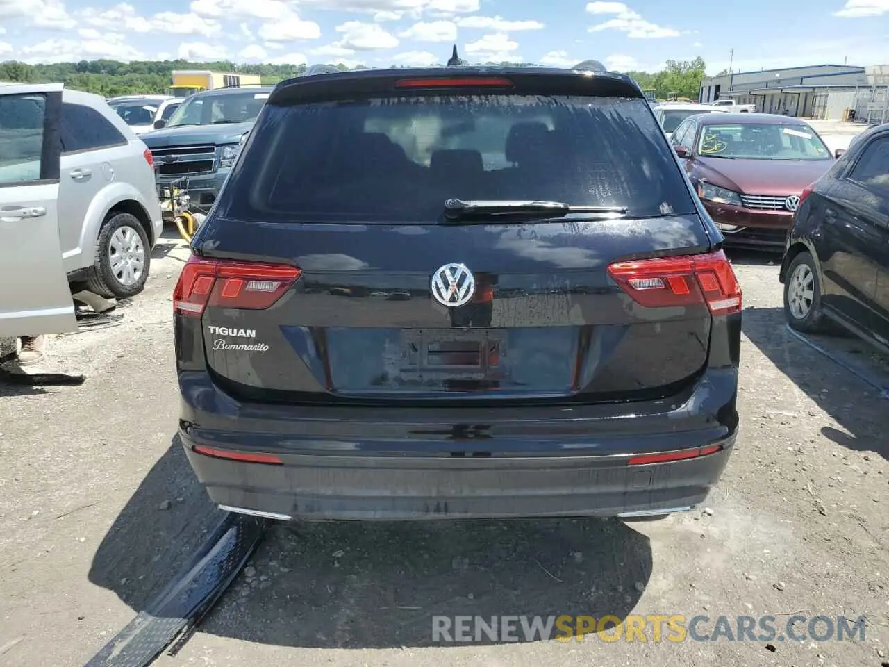 6 Photograph of a damaged car 3VV1B7AX3MM025109 VOLKSWAGEN TIGUAN 2021