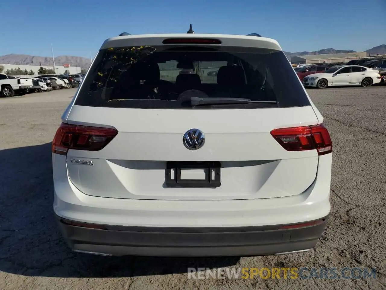 6 Photograph of a damaged car 3VV1B7AX5MM022938 VOLKSWAGEN TIGUAN 2021