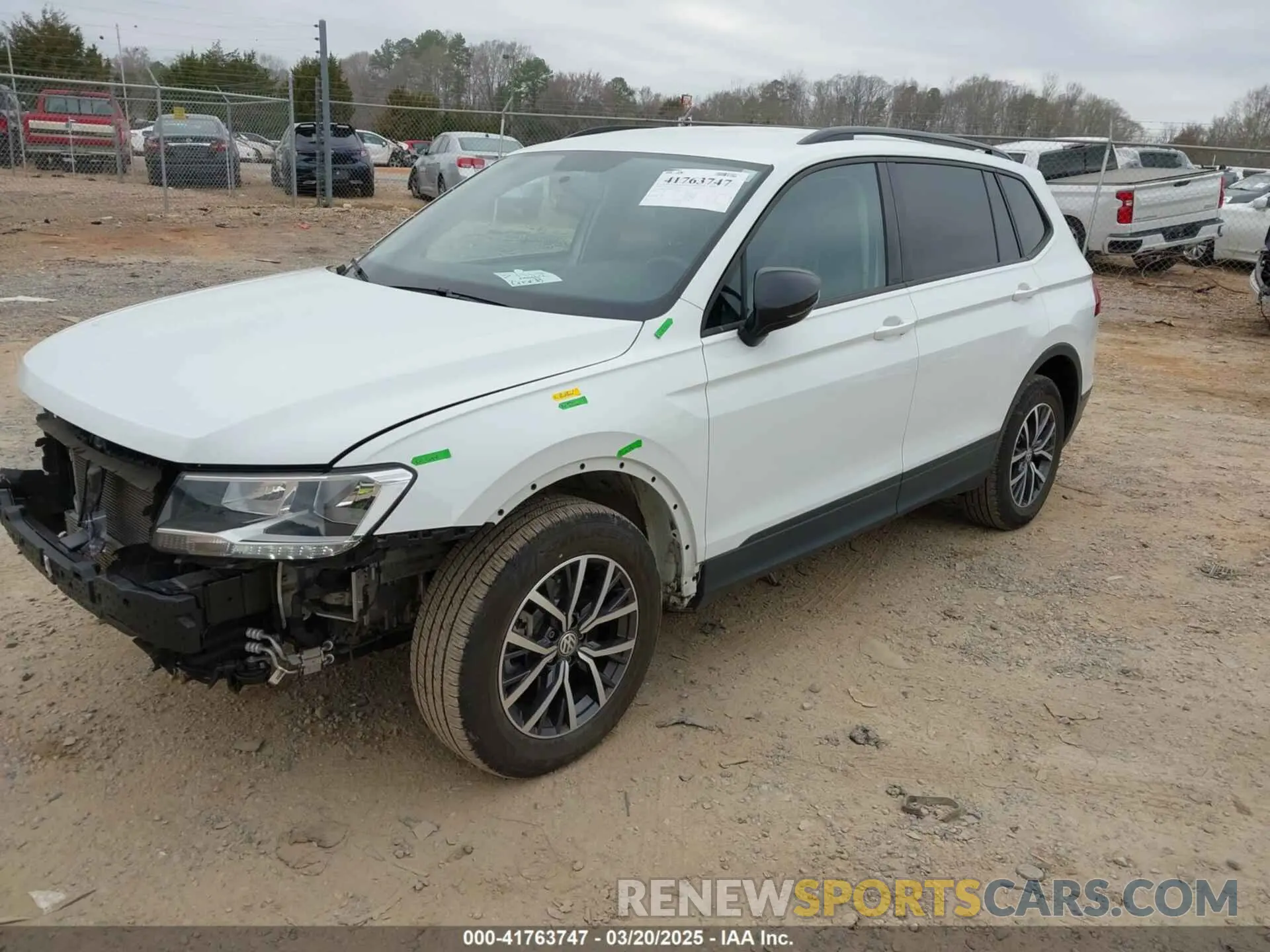 2 Photograph of a damaged car 3VV1B7AX5MM086946 VOLKSWAGEN TIGUAN 2021