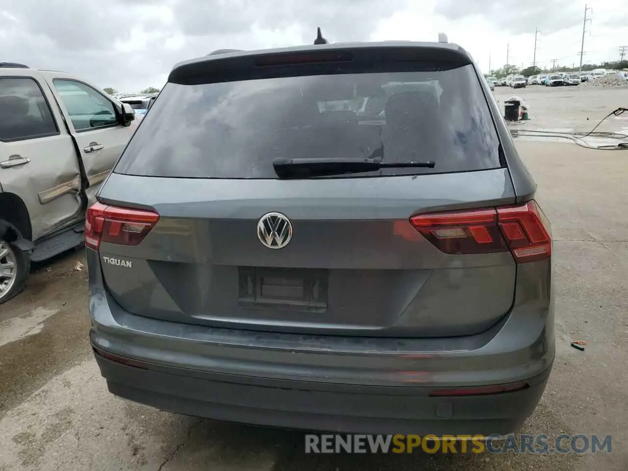 6 Photograph of a damaged car 3VV1B7AX6MM150458 VOLKSWAGEN TIGUAN 2021