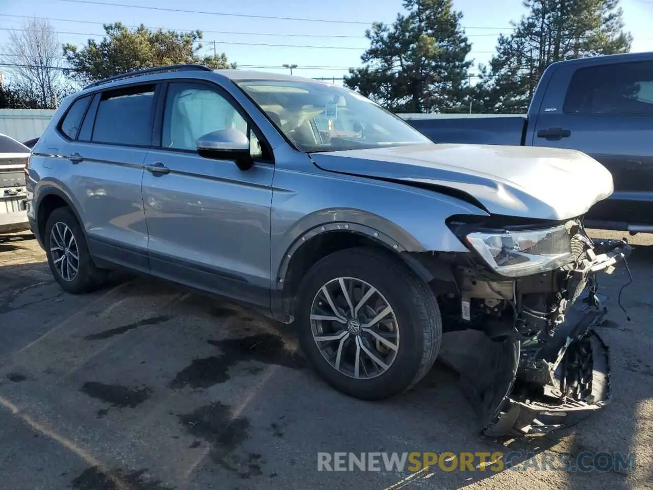4 Photograph of a damaged car 3VV1B7AX7MM005980 VOLKSWAGEN TIGUAN 2021