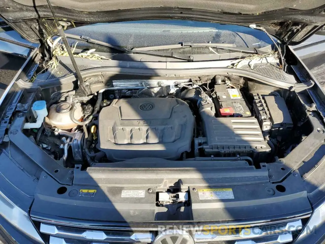 13 Photograph of a damaged car 3VV1B7AX7MM015070 VOLKSWAGEN TIGUAN 2021