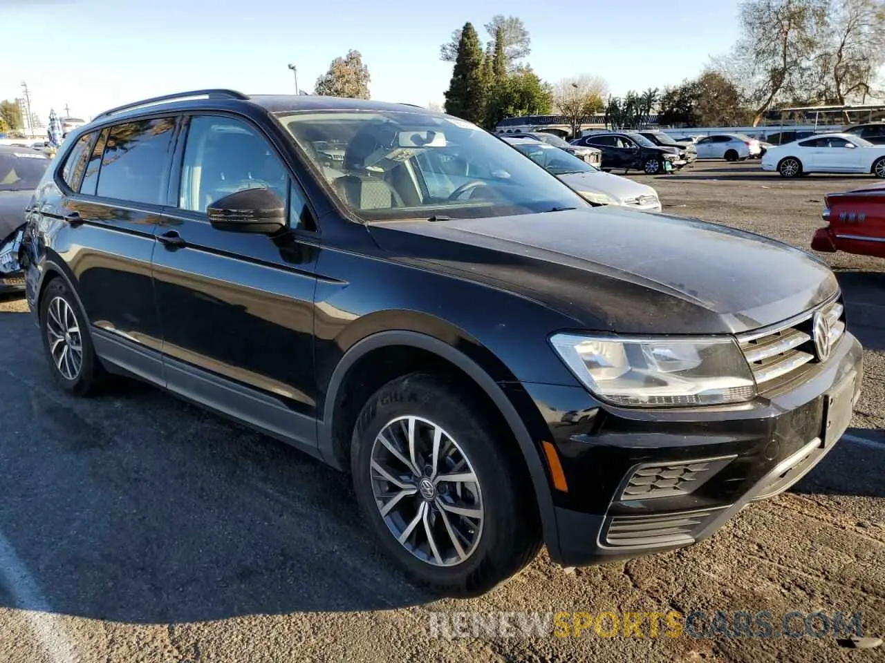 4 Photograph of a damaged car 3VV1B7AX7MM015070 VOLKSWAGEN TIGUAN 2021