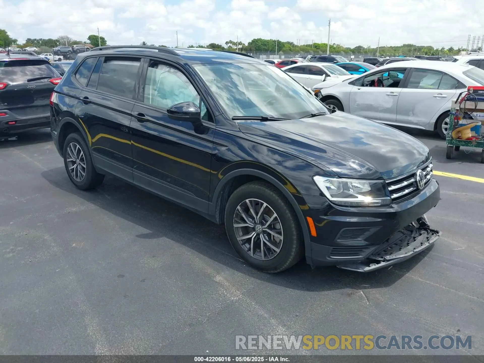 1 Photograph of a damaged car 3VV1B7AX7MM116609 VOLKSWAGEN TIGUAN 2021