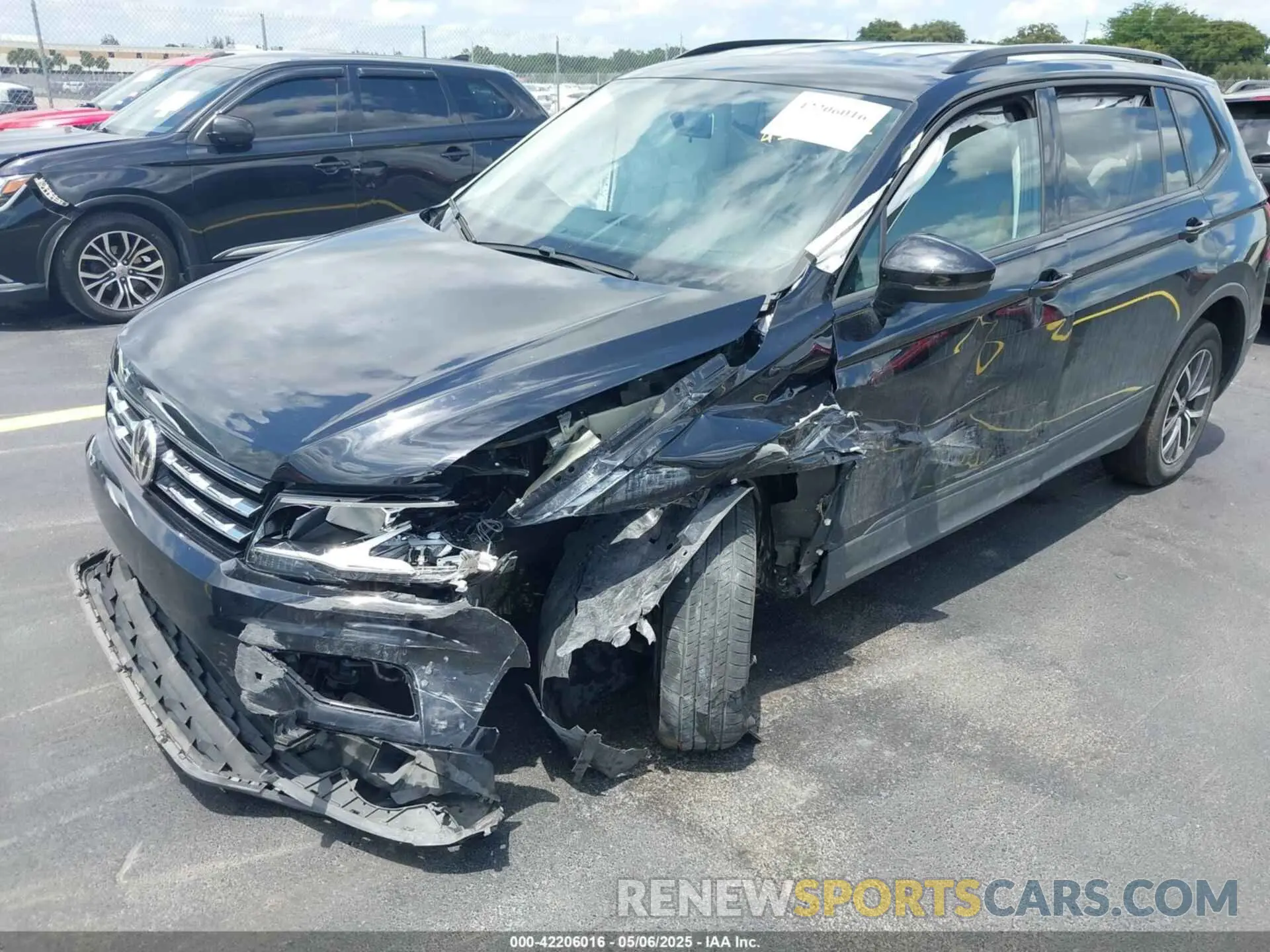 6 Photograph of a damaged car 3VV1B7AX7MM116609 VOLKSWAGEN TIGUAN 2021