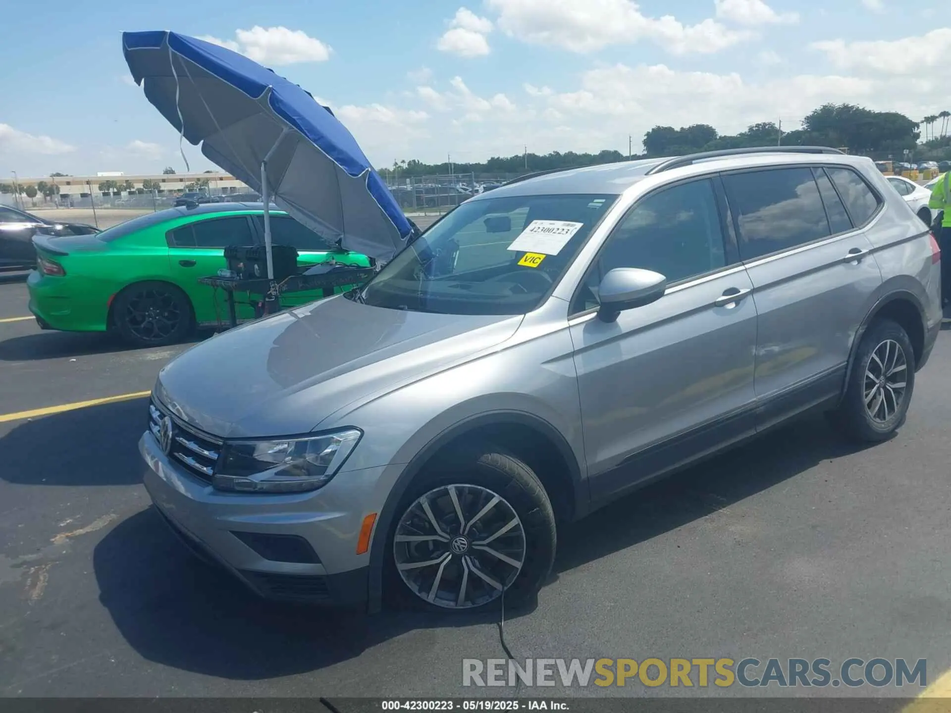 2 Photograph of a damaged car 3VV1B7AX7MM117954 VOLKSWAGEN TIGUAN 2021