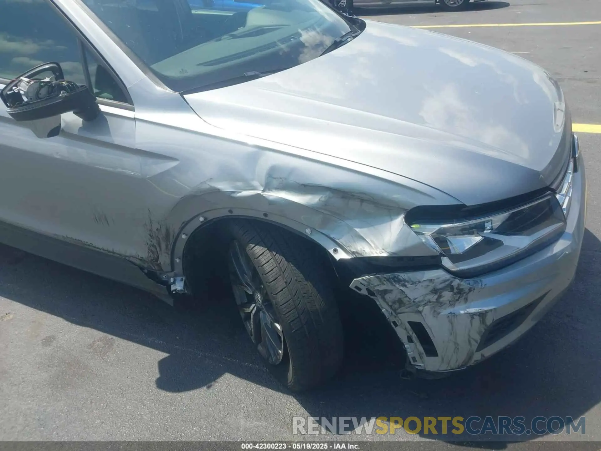 6 Photograph of a damaged car 3VV1B7AX7MM117954 VOLKSWAGEN TIGUAN 2021