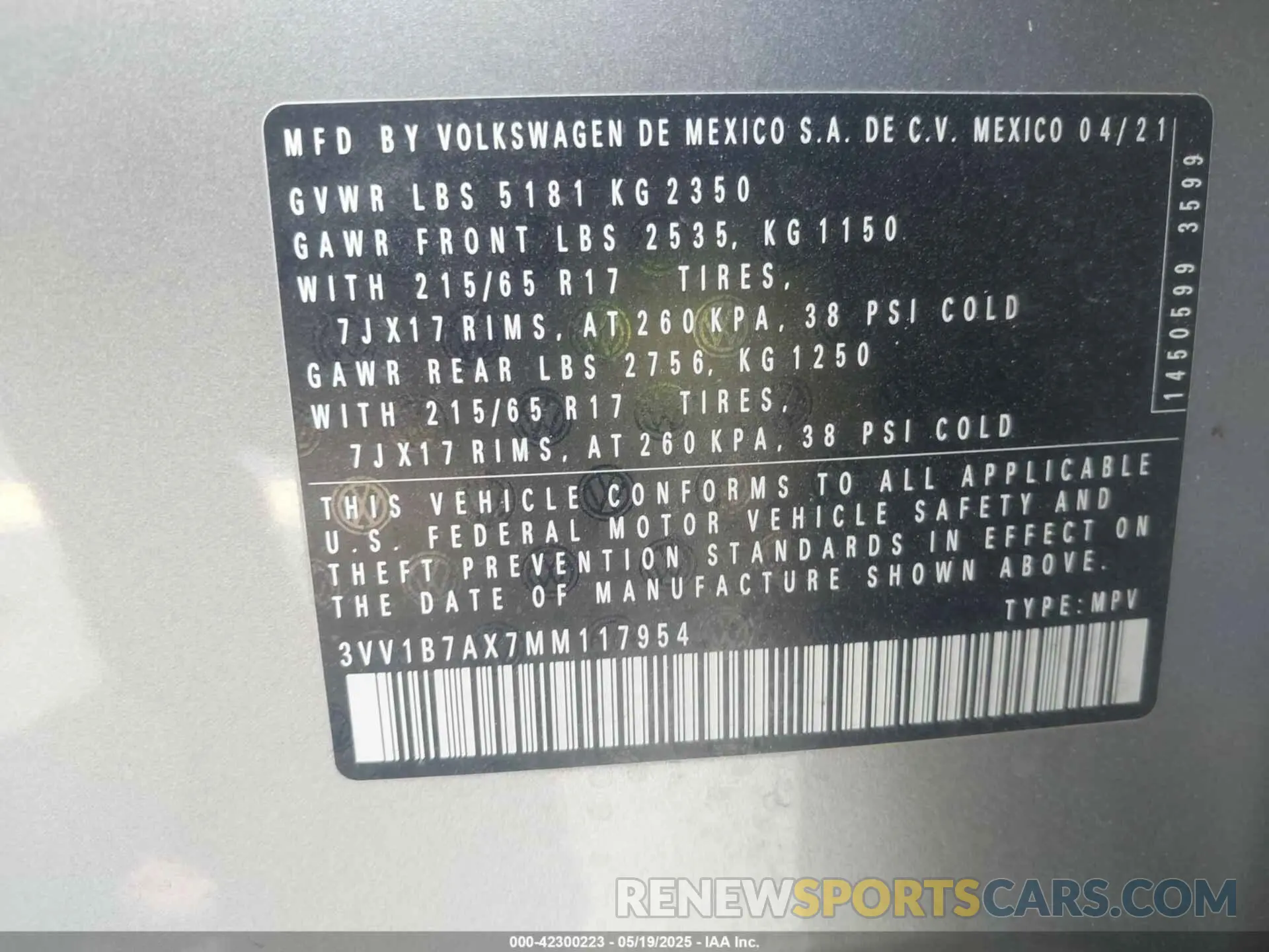 9 Photograph of a damaged car 3VV1B7AX7MM117954 VOLKSWAGEN TIGUAN 2021