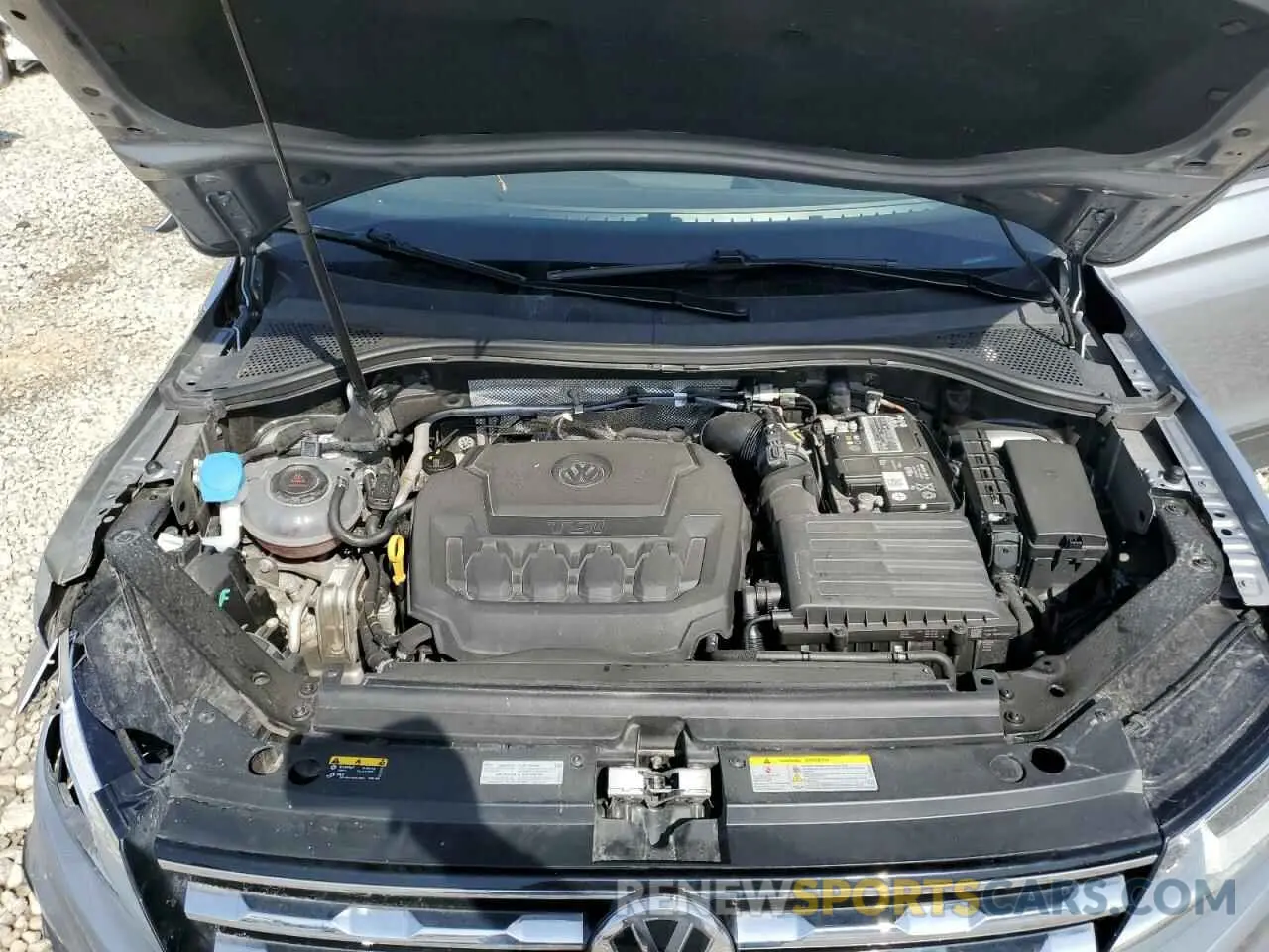 12 Photograph of a damaged car 3VV1B7AX7MM133023 VOLKSWAGEN TIGUAN 2021