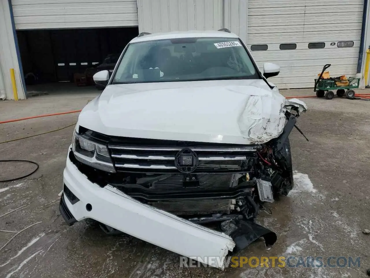 5 Photograph of a damaged car 3VV1B7AX9MM051925 VOLKSWAGEN TIGUAN 2021
