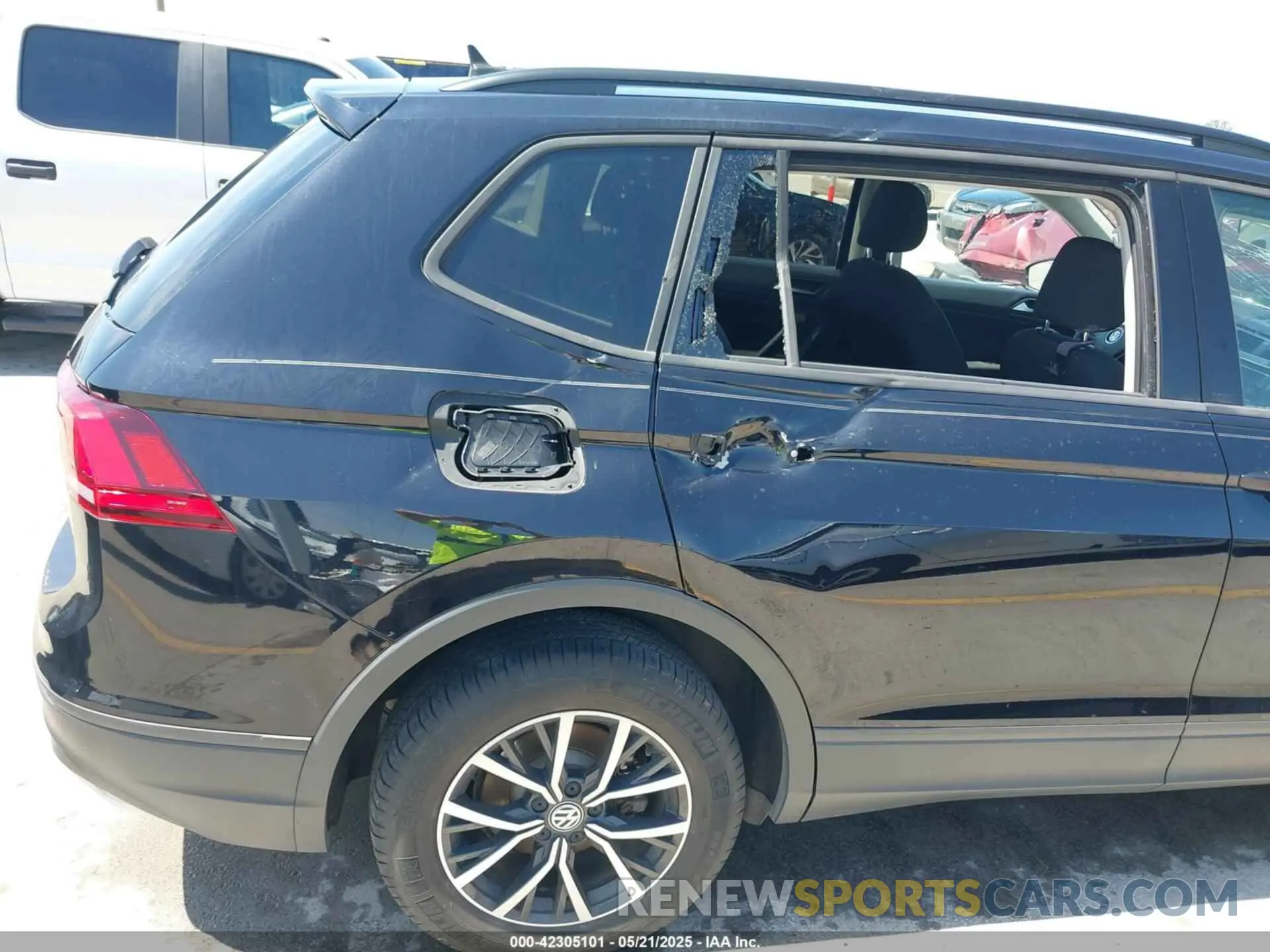 6 Photograph of a damaged car 3VV1B7AX9MM067347 VOLKSWAGEN TIGUAN 2021