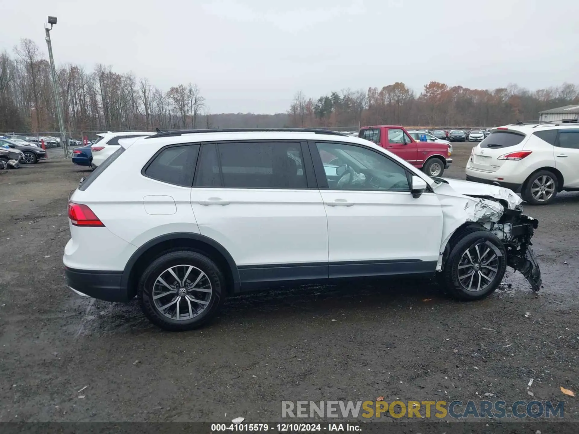 13 Photograph of a damaged car 3VV1B7AX9MM077795 VOLKSWAGEN TIGUAN 2021