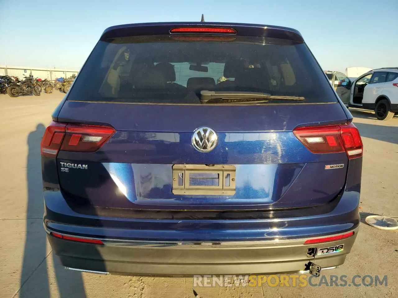 6 Photograph of a damaged car 3VV2B7AX1MM096653 VOLKSWAGEN TIGUAN 2021