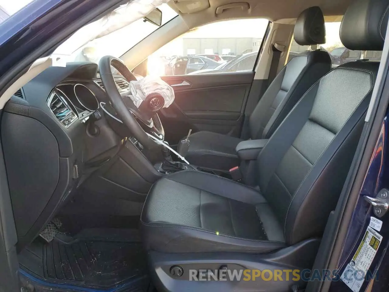 7 Photograph of a damaged car 3VV2B7AX1MM096653 VOLKSWAGEN TIGUAN 2021